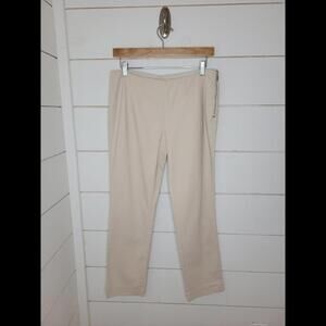 Amanda & Chelsea size 4 stone khaki/cream cropped pants